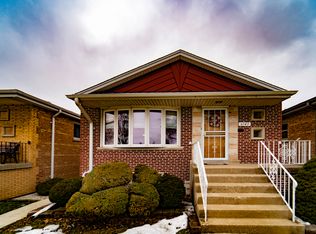 6143 W 63rd Pl, Chicago, IL 60638
