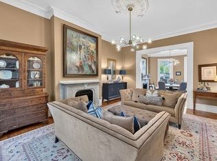 27 Mattoon St, Springfield, MA 01105