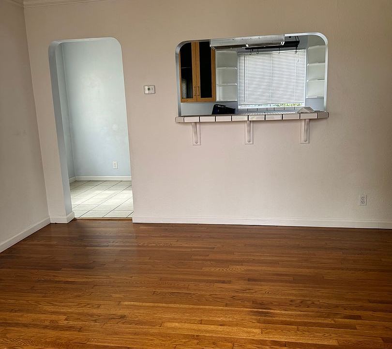 1st image of 1441 S Crescent Heights Blvd