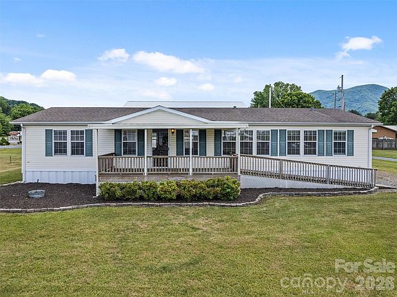 2nd image of 25 Lester Ln