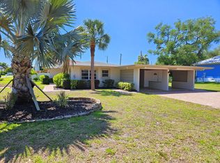 309 Park Blvd N, Venice, FL 34285