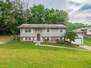 5930 Elk Rd, Knoxville, TN 37918
