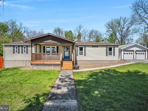 103 Parsonage St, Newville, PA 17241