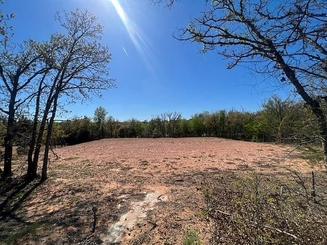 2nd image of 4905 Cinder Cir #3