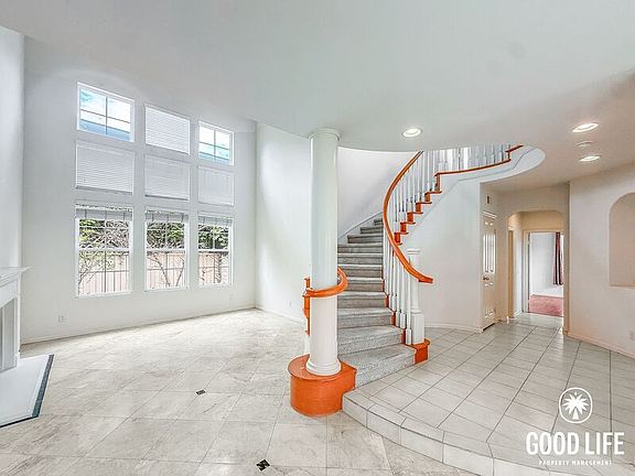 2nd image of 4639 Vereda Mar Del Sol