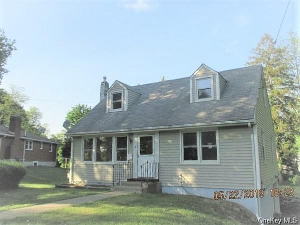 1st image of 6 Harold Ave