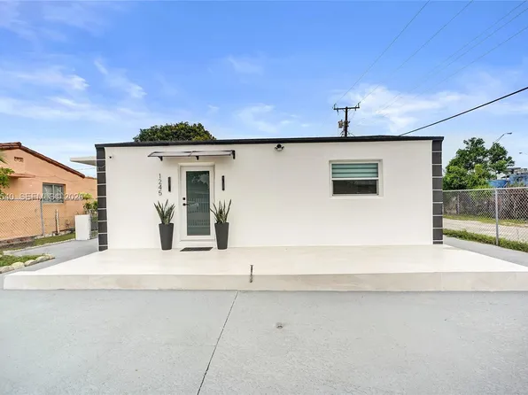 1245 Vermont St, Opa Locka, FL 33054