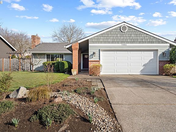 2nd image of 7085 SW Molalla Bend Rd