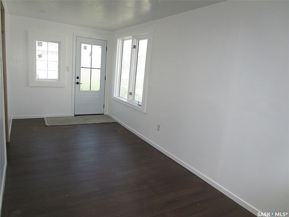 3rd image of 2011 1st Street S