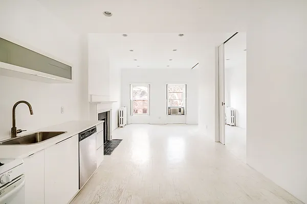 Rented by Compass | media 15