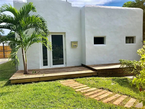 578 NW 48th St, Miami, FL 33127