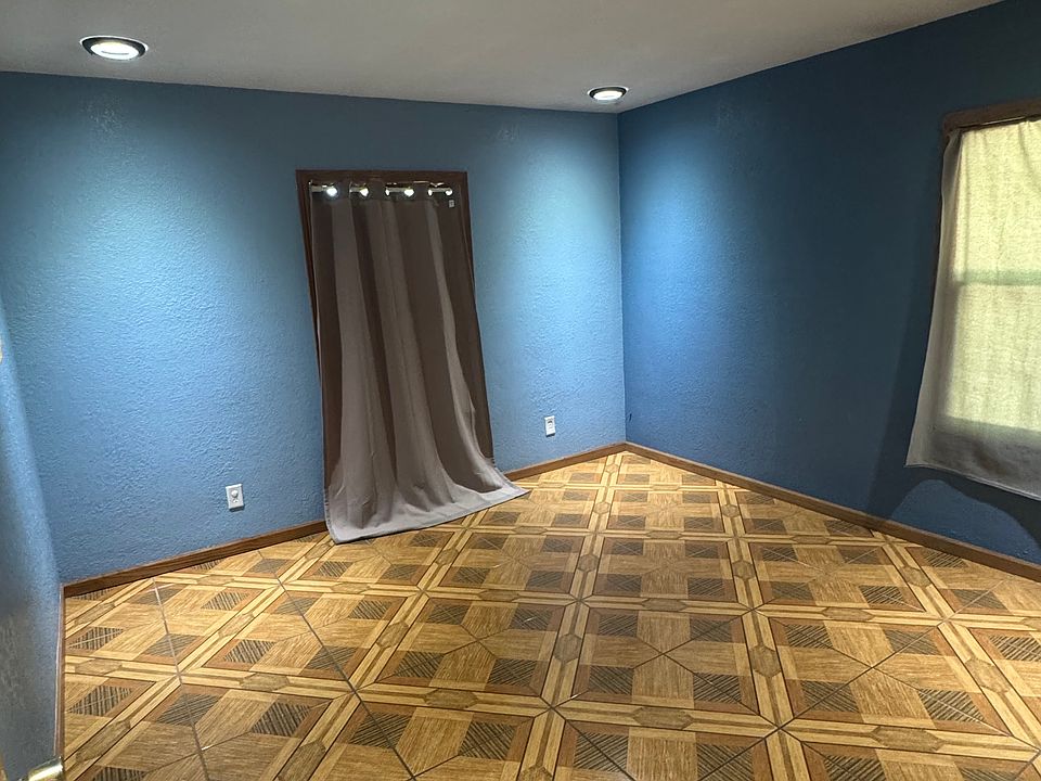 1st image of 4603 47th Ave