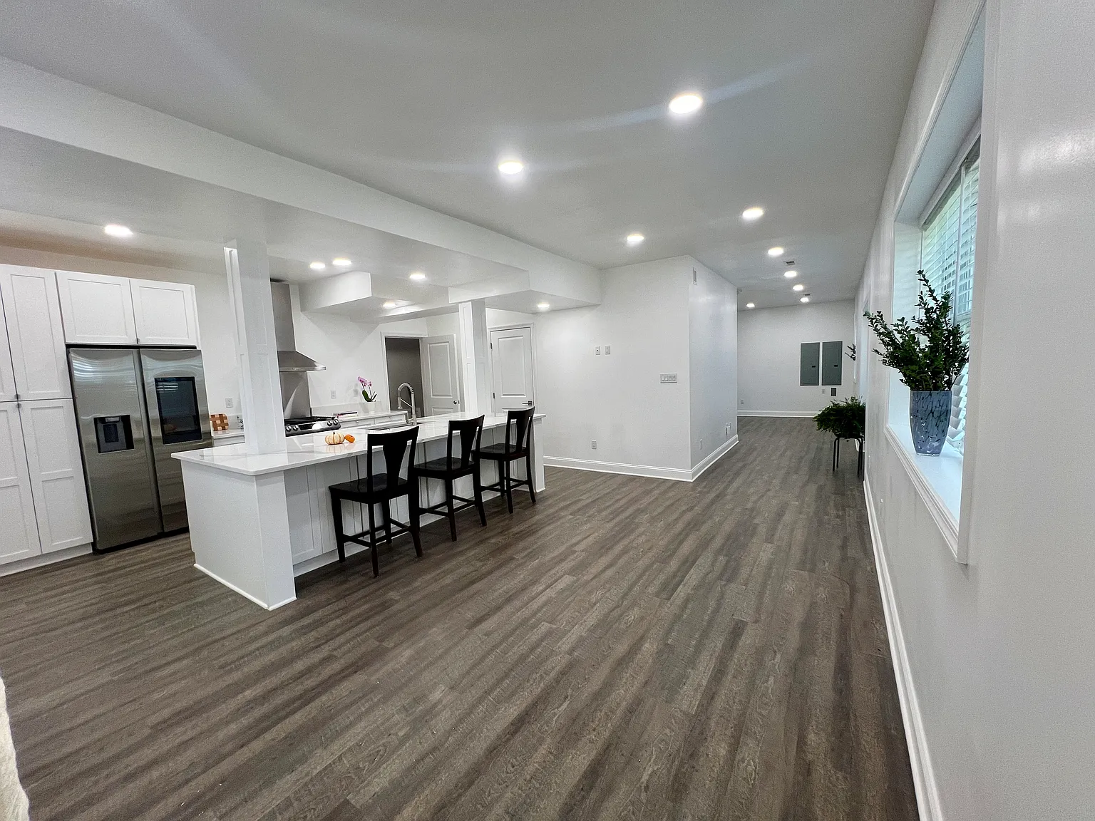 1 bed, 860 sqft, $2,150 — Photo 1