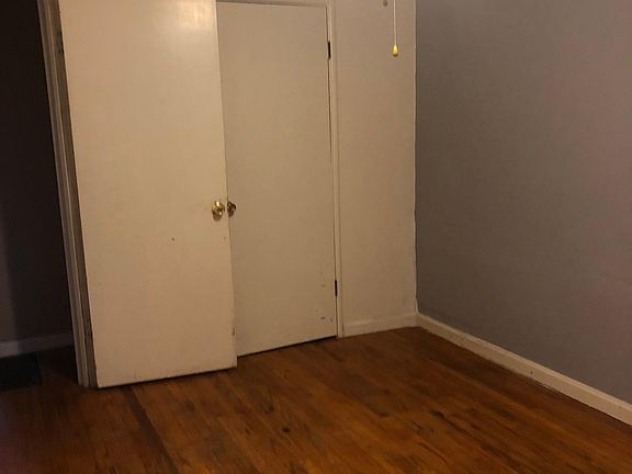 2nd image of 5032 E Hobart Ave