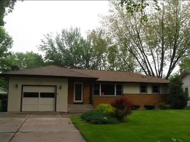 6709 Markwood Dr N — Photo 1