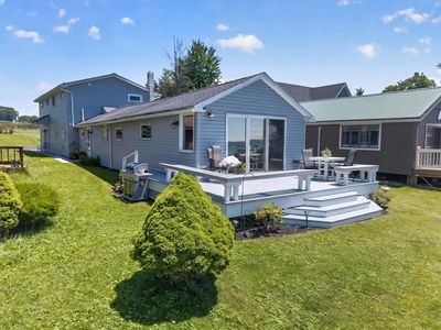 7027 Lake Bluff Rd, Wolcott, NY, 14590