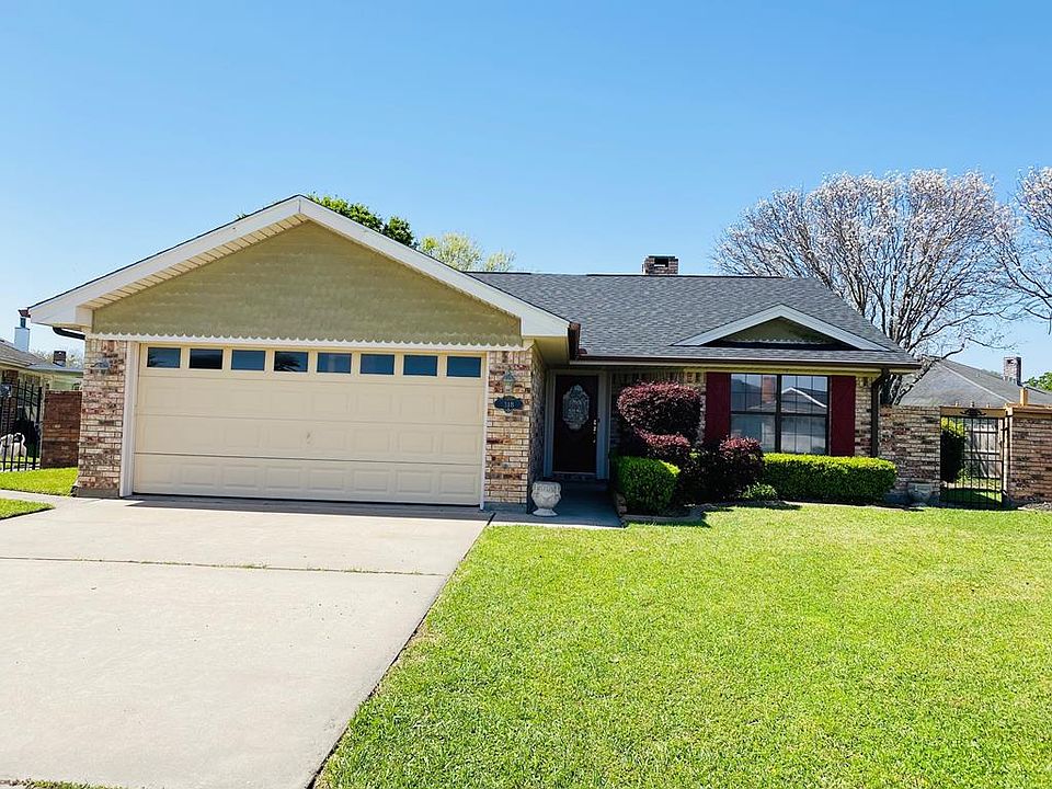 1st image of 318 Meadowgreen Cir