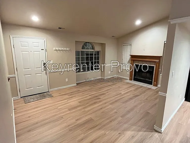 1039 S Freedom Blvd — Photo 7