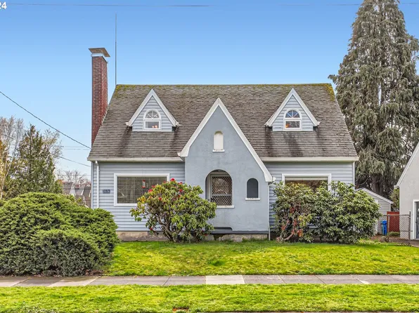 3534 NE Alameda St, Portland, OR 97212
