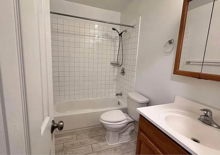 2808 Pomeroy Rd SE #1 — Photo 5