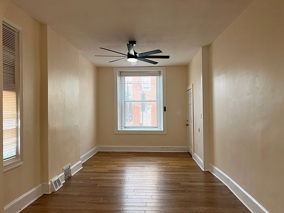 5th image of 872 Perkiomen St #3