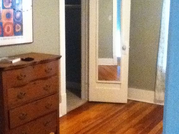 3rd image of 715 S Depeyster St