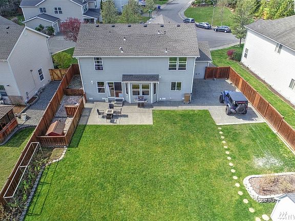 2nd image of 10202 201st Avenue Ct E