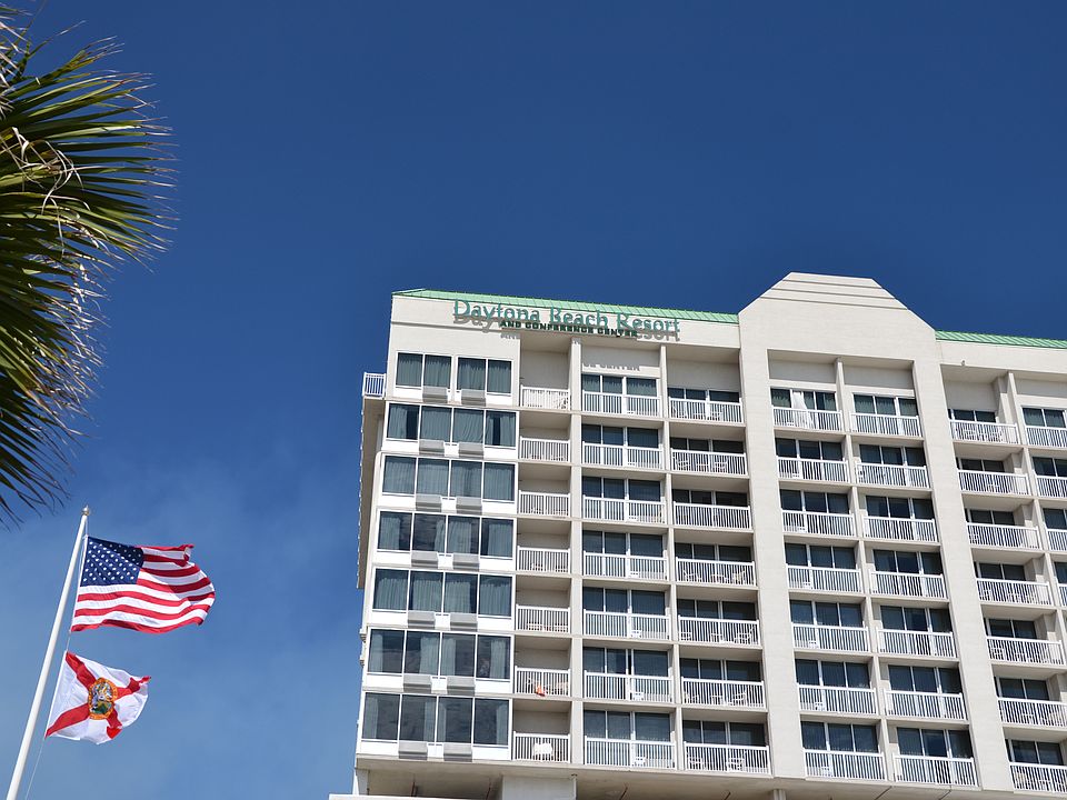 1st image of 2700 N Atlantic Ave #414