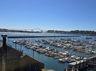 1000 SE Bay Blvd #504-604, Newport, OR 97365