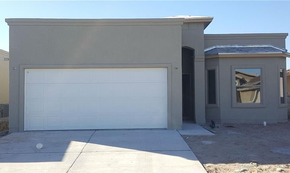 1st image of 519 Emerald Dunes Pl