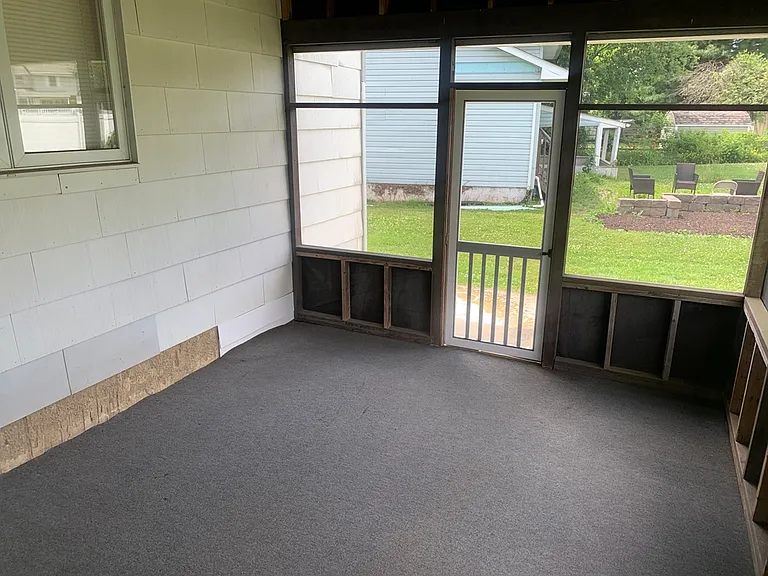 Screened porch off of addition