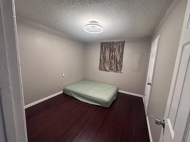 7513 Deaver Dr — Photo 2