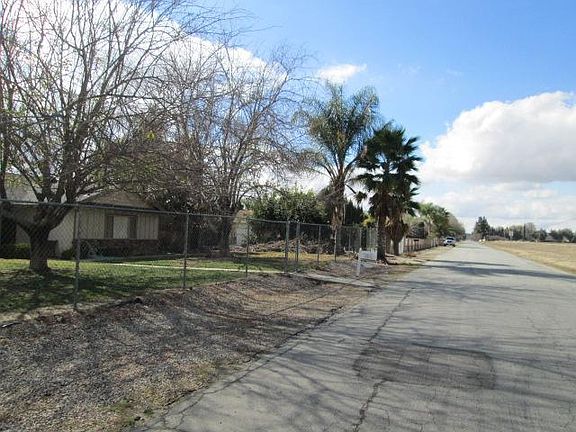 4th image of 29249 Bay Ave
