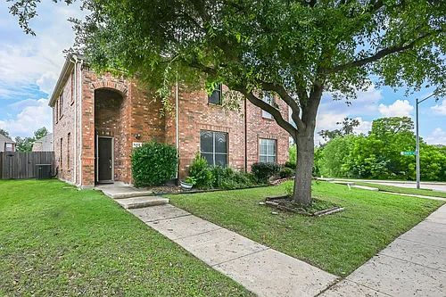 5435 Jacob Dr Photo 1