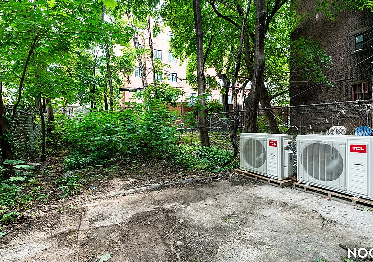 815 Willoughby Ave #1C — Photo 22