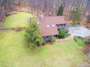 24 Wood Rd, Redding, CT 06896
