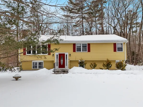 386 Redemption Rock Trl, Sterling, MA 01564