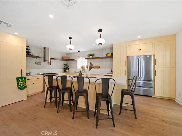 7851 Texhoma Ave, Northridge, CA 91325