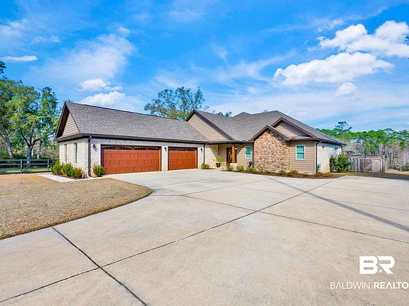 3rd image of 9492 Neumann Dr