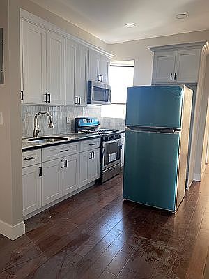 1st image of 375 E 28th St #3R