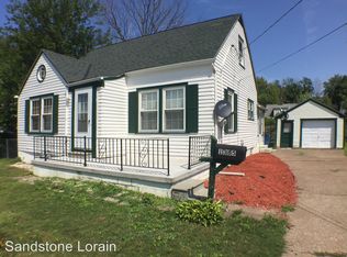 1385 Nichols St, Lorain, OH 44053