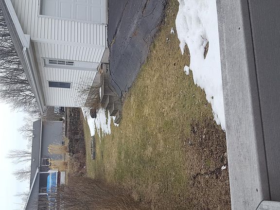 2nd image of 513 Hill St #515