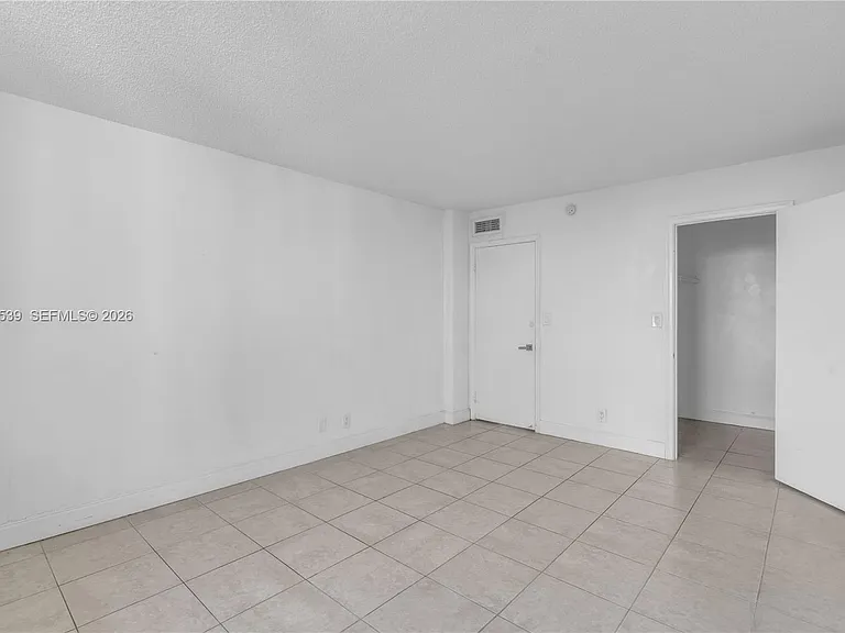 9143 SW 77th Ave #B710 — Photo 12