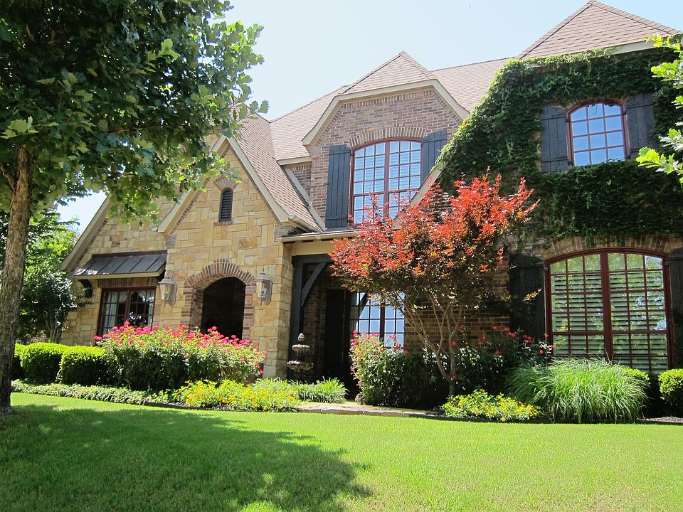 1st image of 513 Harmony Ln