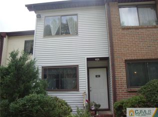 3813 Birchwood Ct, North Brunswick, NJ 08902