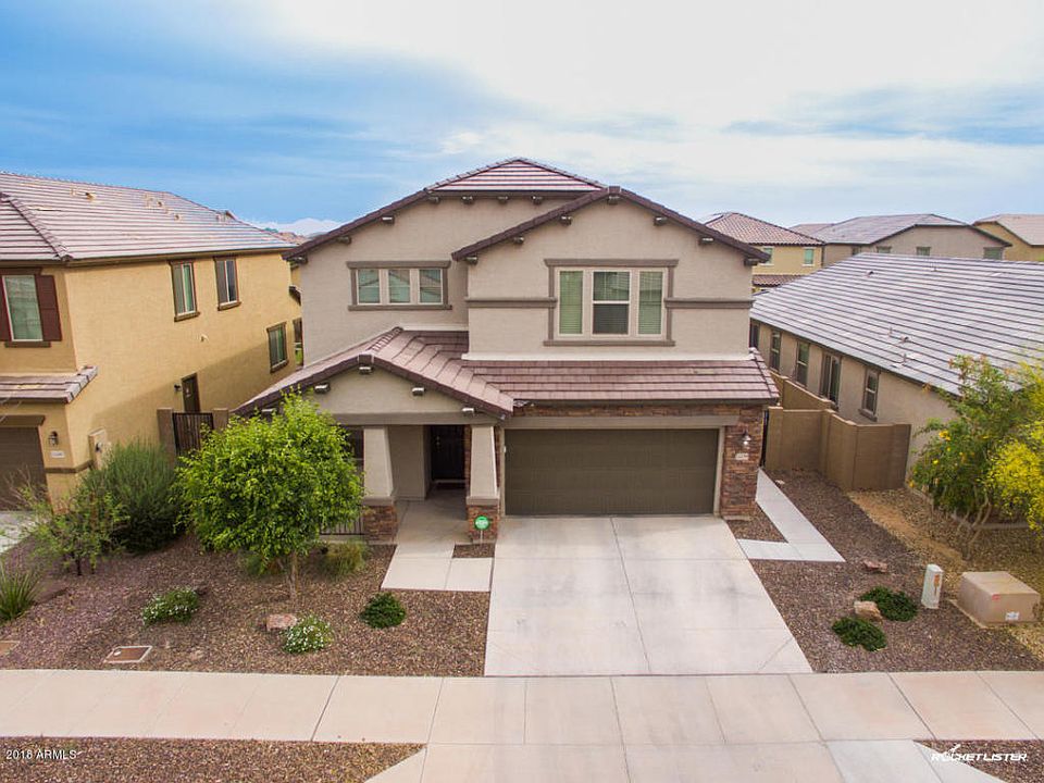 2nd image of 15599 W Poinsettia Dr