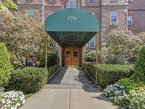 3rd image of 270 Bronxville Road #B3