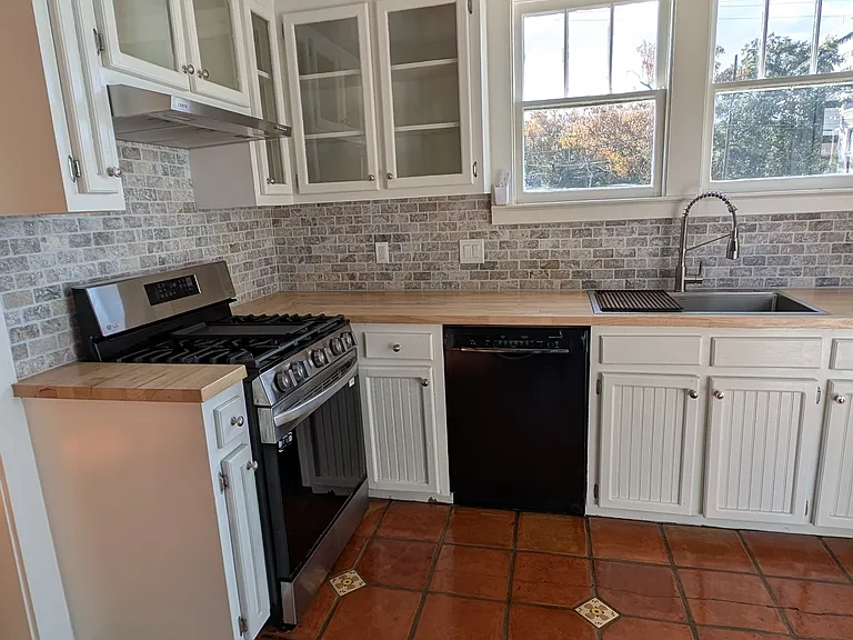 656 Saint Francis St — Photo 24