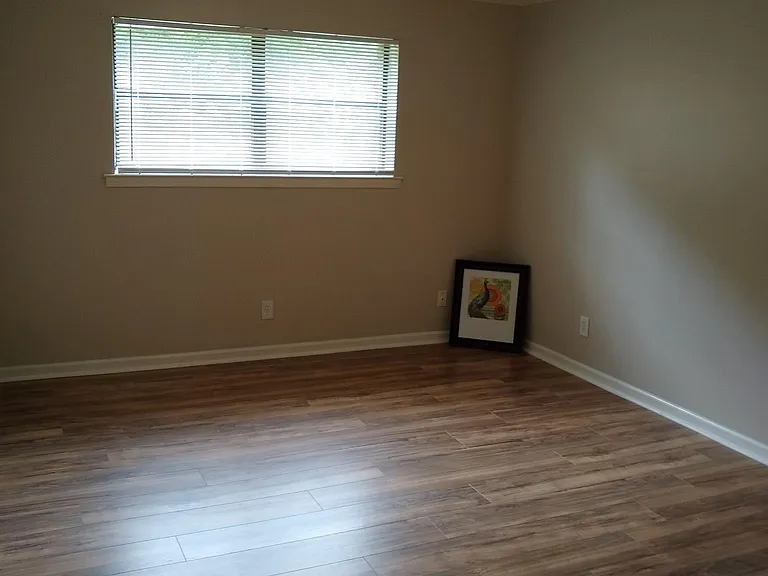 3037 Chase Ln — Photo 11
