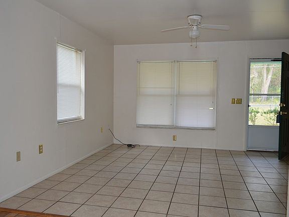 4th image of 13433 NW 158th Ave
